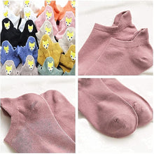 Laden Sie das Bild in den Galerie-Viewer, 10 Pairs Women's Golden Fox Embroidered Cotton Ankle Socks