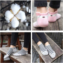 Laden Sie das Bild in den Galerie-Viewer, 16pairs Women's Cute Cartoon Boat Socks