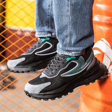 Laden Sie das Bild in den Galerie-Viewer, steel toed shoes near me