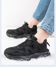 Laden Sie das Bild in den Galerie-Viewer, Reflective strip work shoes