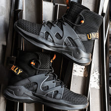 Laden Sie das Bild in den Galerie-Viewer, steel toed boots