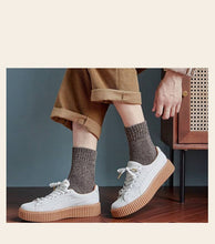 Laden Sie das Bild in den Galerie-Viewer, 5Pairs Wool Sock Plush Boots Tube Sock