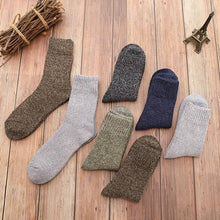 Laden Sie das Bild in den Galerie-Viewer, 5Pairs Wool Sock Plush Boots Tube Sock