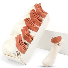 Laden Sie das Bild in den Galerie-Viewer, white socks