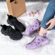 Laden Sie das Bild in den Galerie-Viewer, Breathable