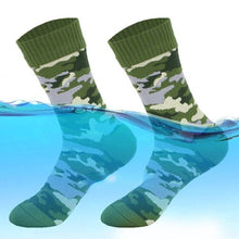 Laden Sie das Bild in den Galerie-Viewer, Camouflage Work Waterproof Socks