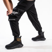 Laden Sie das Bild in den Galerie-Viewer, composite toe sneakers