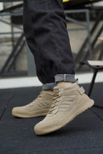 Laden Sie das Bild in den Galerie-Viewer, work sneakers