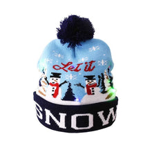 Laden Sie das Bild in den Galerie-Viewer, LED Christmas Hat Sweater Knitted Beanie