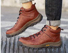 Laden Sie das Bild in den Galerie-Viewer, Steel toe and waterproof boots indestructible steel toe safety Bhoes | T1