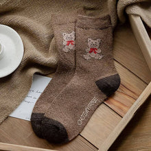 Carica l'immagine nel visualizzatore Galleria, Winter Wool Socks Women Athletic Socks Cozy Knit Wool Crew Socks