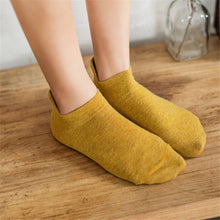 Load image into Gallery viewer, 10 Pairs Women&#39;s Golden Fox Embroidered Cotton Ankle Socks
