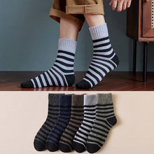 Carica l&#39;immagine nel visualizzatore Galleria, 5Pairs Wool Sock  Plush Boots Tube Sock
