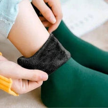 Cargar imagen en el visor de la Galería, 5 Pack Men Women Socks Add Velvet Solid Winter Warm  Snow Socks Thickened Socks
