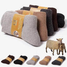 Cargar imagen en el visor de la Galería, 5 Pairs Winter Warm Socks Wool Socks
