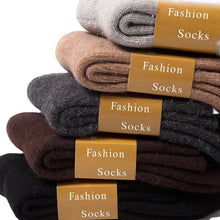 Carica l&#39;immagine nel visualizzatore Galleria, 5 Pairs Winter Warm Socks Wool Socks
