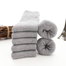 Cargar imagen en el visor de la Galería, 5 Pairs Wool Socks Mens Warm Winter Socks Wool Hiking Socks
