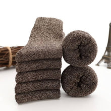 Laden Sie das Bild in den Galerie-Viewer, 5 Pairs Wool Socks Mens Warm Winter Socks Wool Hiking Socks
