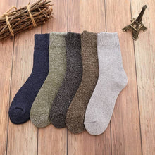 Charger l&#39;image dans la visionneuse de la galerie, 5 Pairs Wool Socks Mens Warm Winter Socks Wool Hiking Socks
