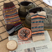 Charger l&#39;image dans la visionneuse de la galerie, 5-Pairs Wool Socks Winter Warm Cozy Athletic Socks Long Socks

