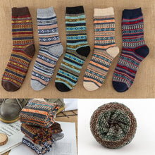 Charger l&#39;image dans la visionneuse de la galerie, 5-Pairs Wool Socks Winter Warm Cozy Athletic Socks Long Socks
