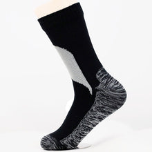 Cargar imagen en el visor de la Galería, Travel Socks
