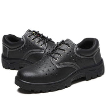 Load image into Gallery viewer, Chemical Resistant Safety shoes 6KV anti-smashing, anti-piercing- YS1001
