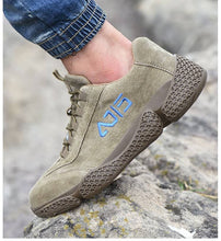 Cargar imagen en el visor de la Galería, mens slip on work shoes stylish indestructible steel toe safety shoes | XD568
